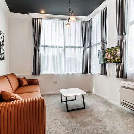 White Unique Apart Nikšić Exterior foto